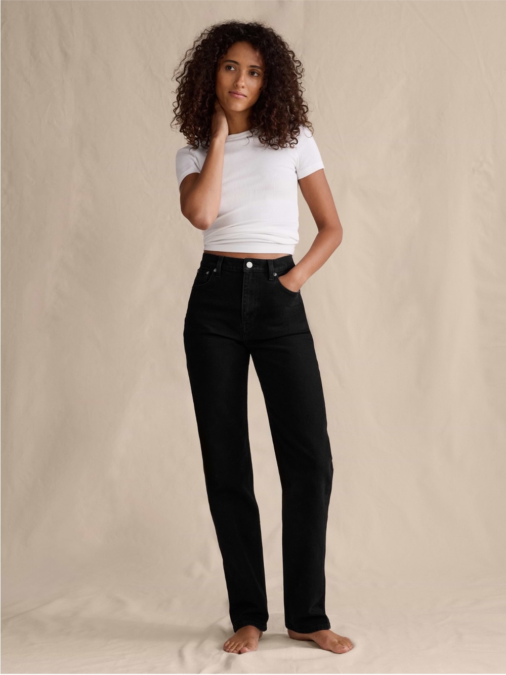 Chelsea & Violet Black High-Rise Straight Leg Jeans